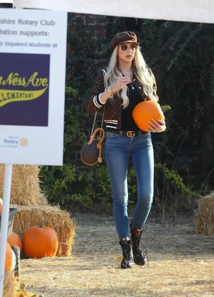 christine quinn looking chic as she stops by a pumpkin patch in hollywood 2