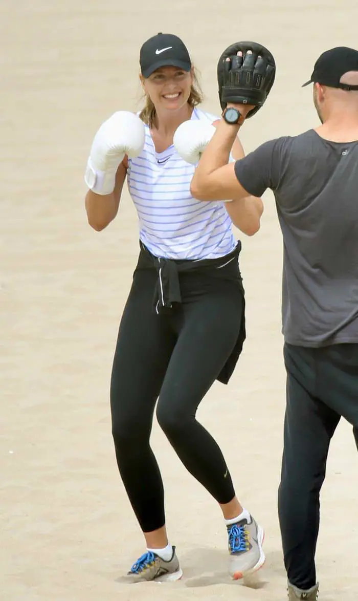Maria Sharapova Boxing with a Trainer and Lifting Heavy Weights at LA Beach