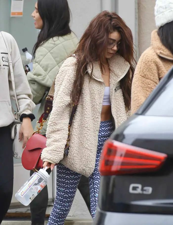 Sarah Hyland Heads to the Gym in Studio City