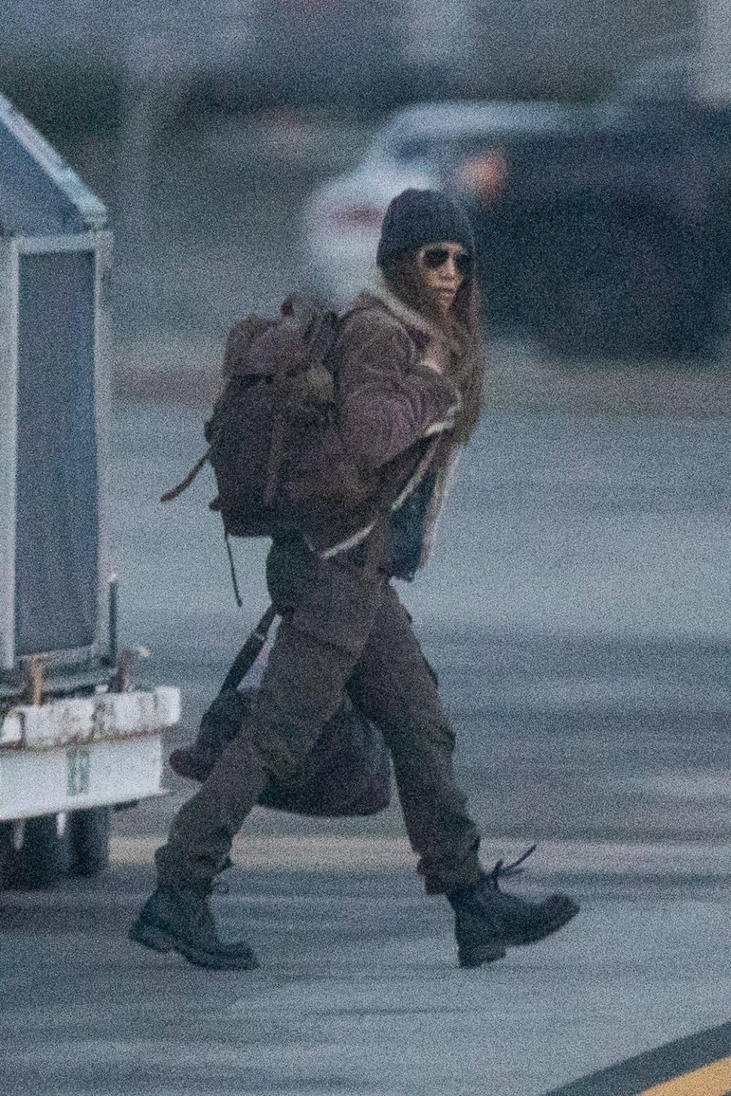 Jennifer Lopez Donned a Rugged Look on the Set of “The Mother” in Vancouver
