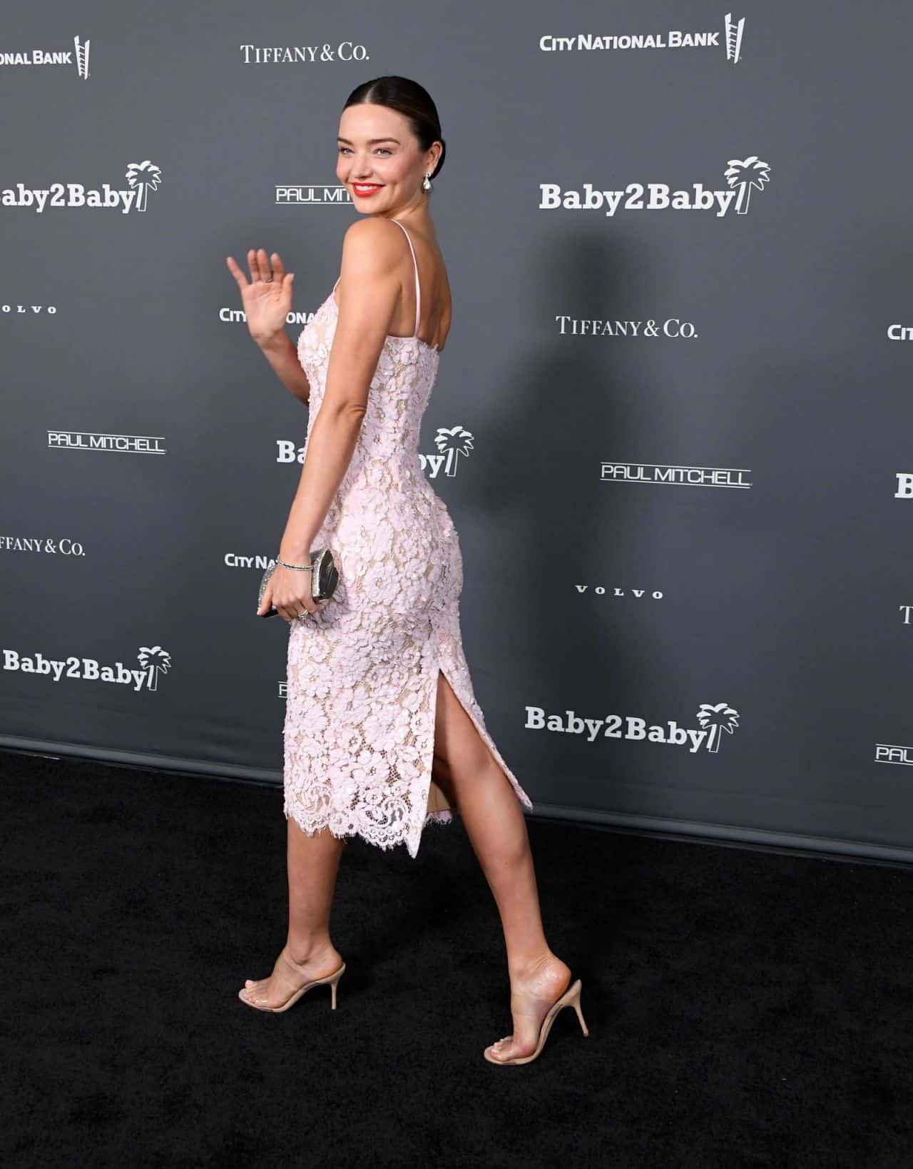 Miranda Kerr was a Vision of Beauty in a Pink Dress at the Baby2Baby Gala