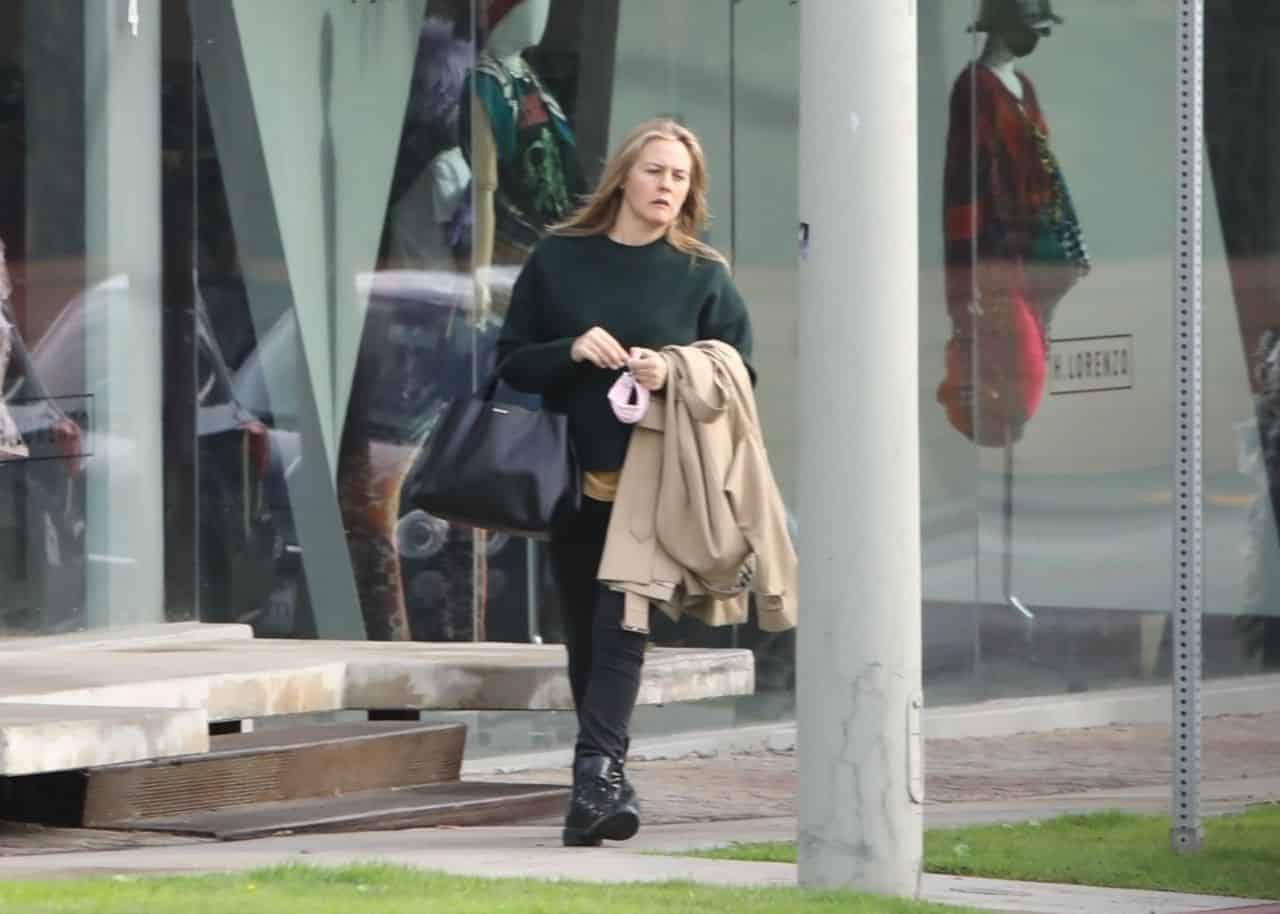 Alicia Silverstone Sported a Casual Look while Hitting up Stores in WeHo