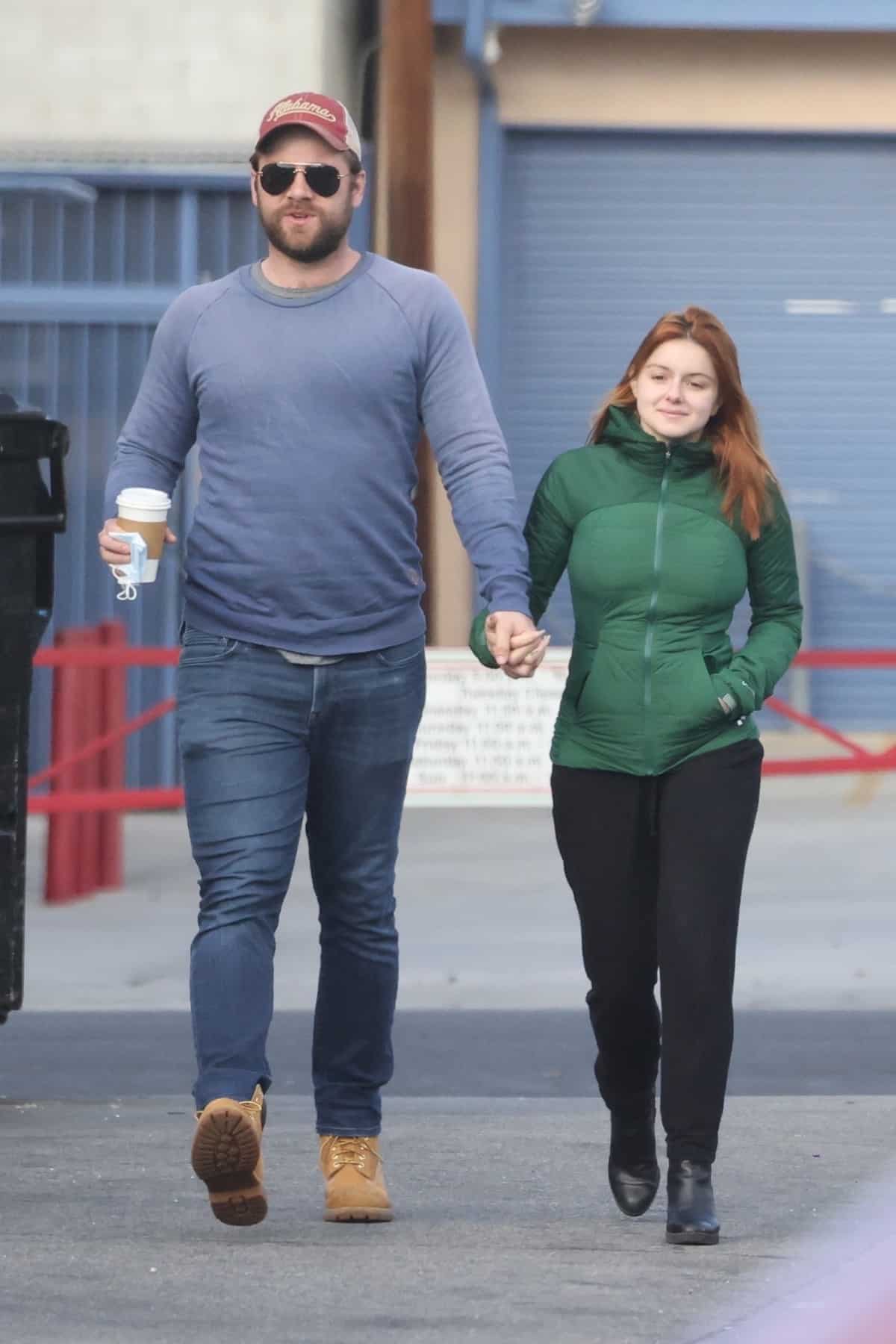Ariel Winter and Luke Benward Stepped Out for Lunch in Los Angeles