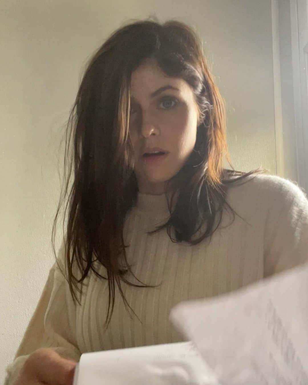 Alexandra Daddario Cutely Rehearsing her Lines for the Movie “Wildflower”