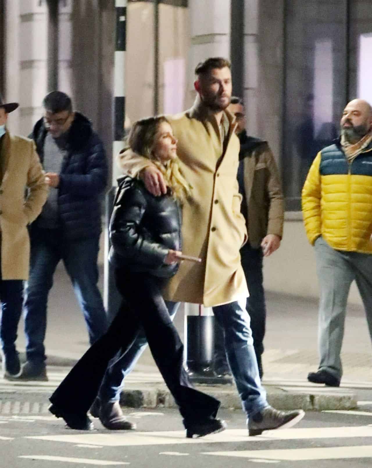 Elsa Pataky and Chris Hemsworth Go Out on a Casual Dinner Date in London