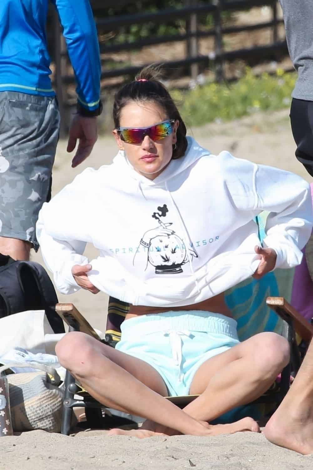 Alessandra Ambrosio Looked Gorgeous with a Group of Friends at the Beach
