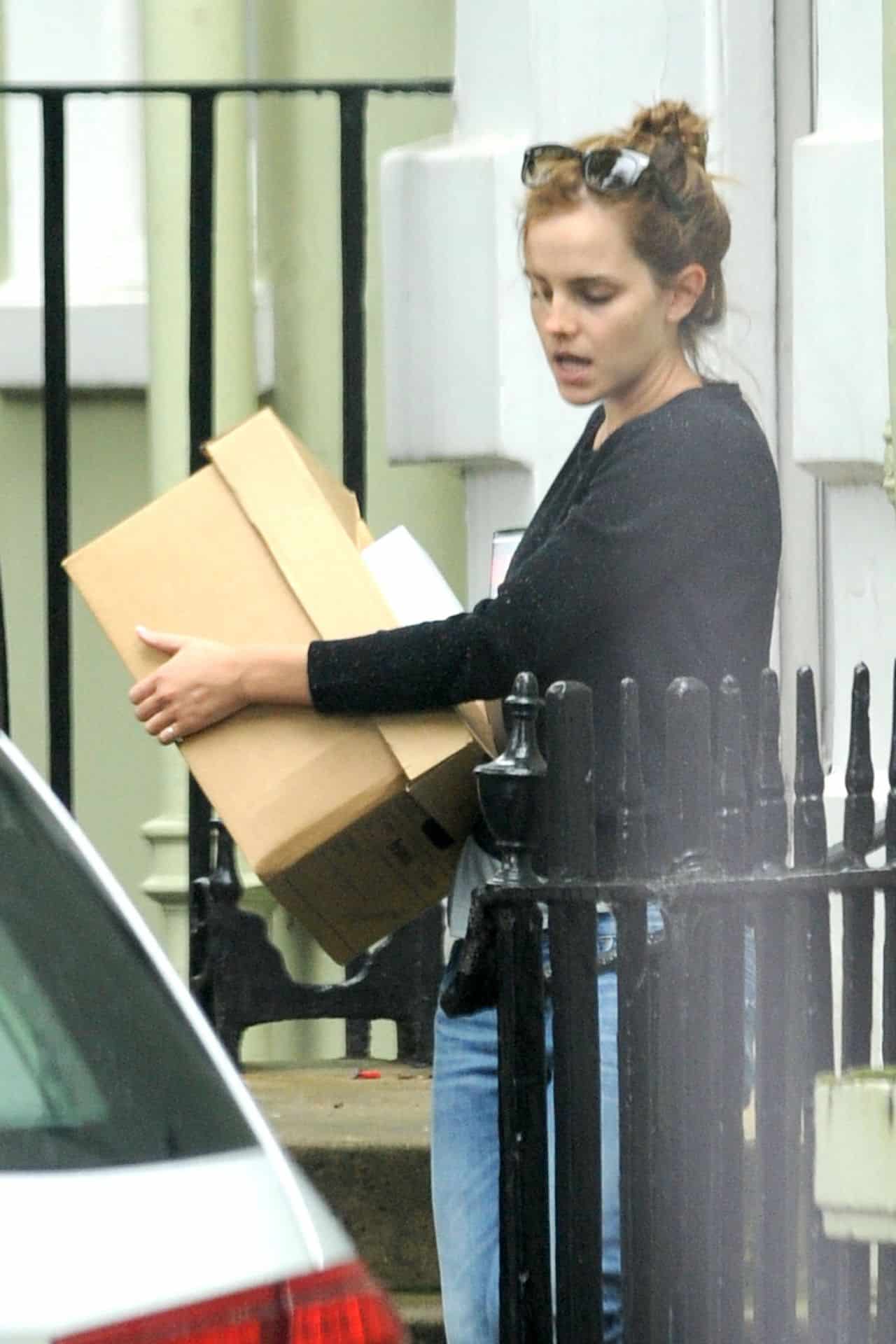 Emma Watson Exercises while Moving Some Remaining Stuff Into her New House