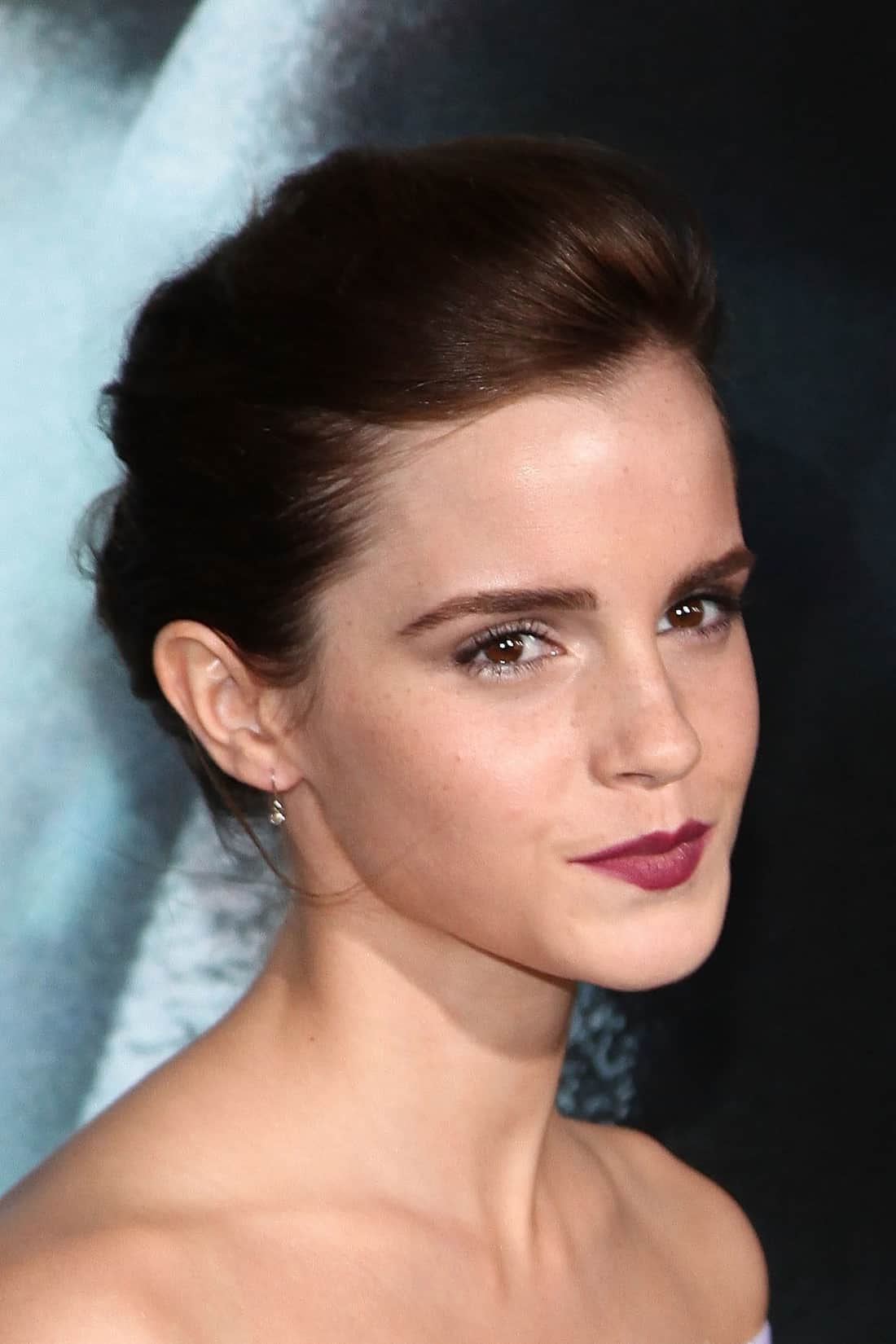 Emma Watson in a White Elegant Mini Dress at the "Gravity" Premiere in NY