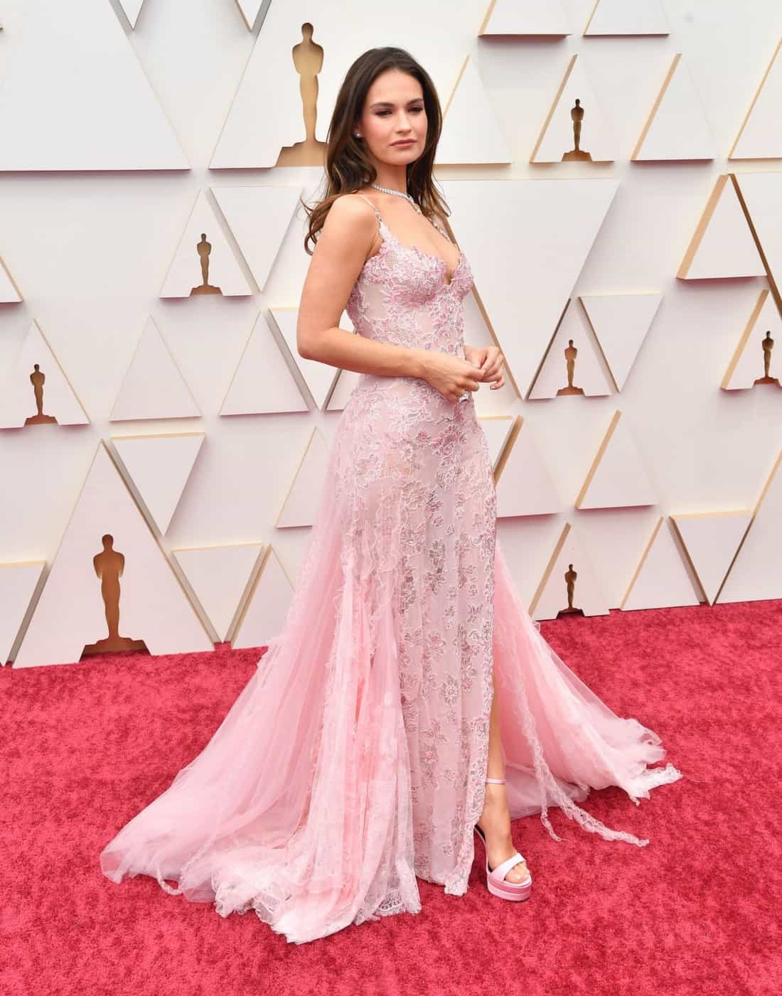 Lily James Looked Spectacular in a Pink Lace Dress at the 2022 Oscars