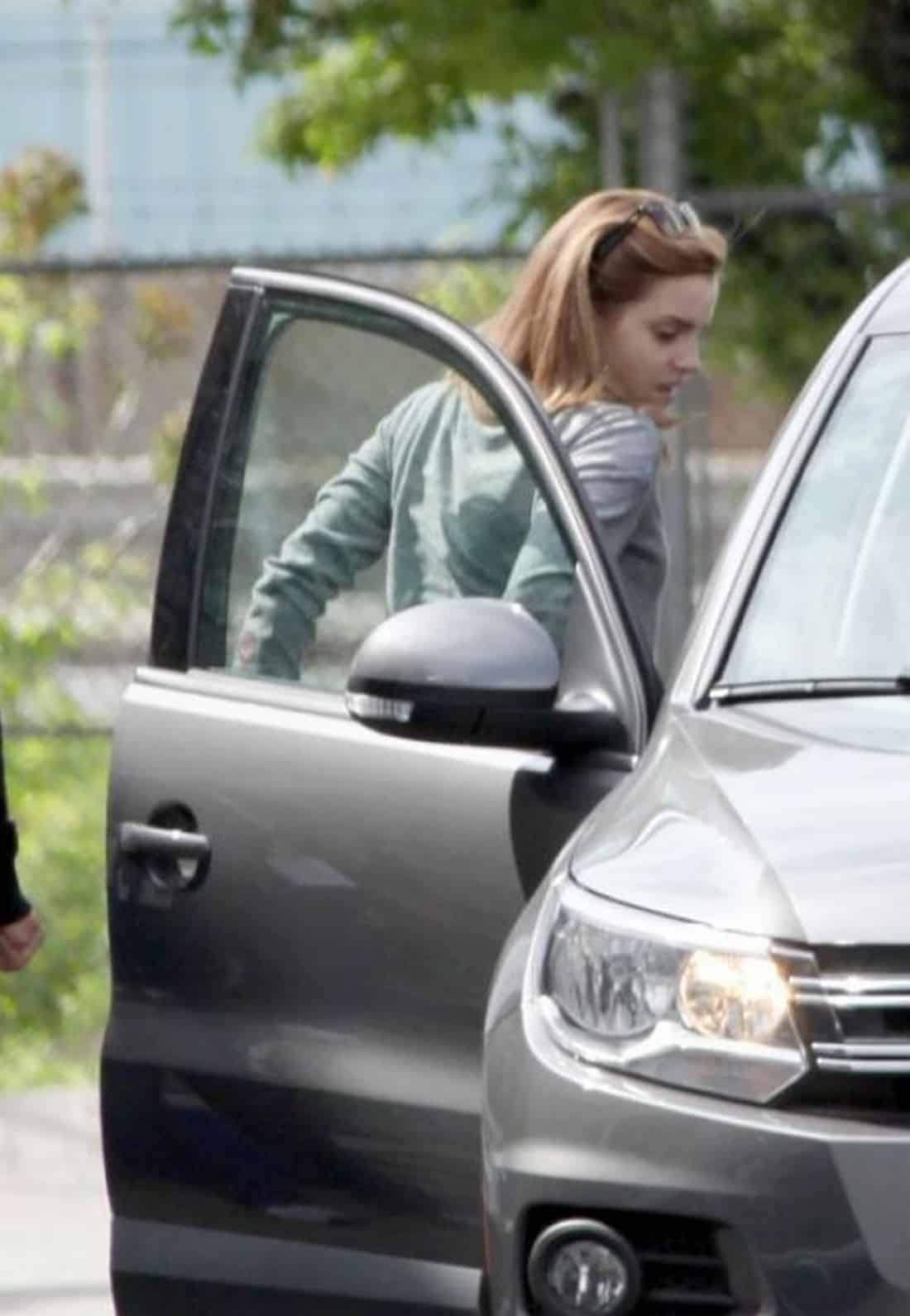 Emma Watson Stuns in a Gray Sweater and Jeans on the Set of "Regression"