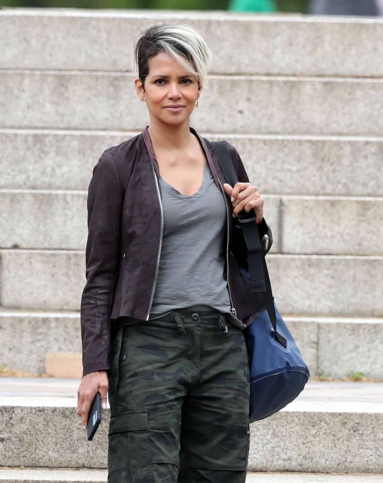 Halle Berry Looks Great on the Set of Her New Movie “Our Man from Jersey”