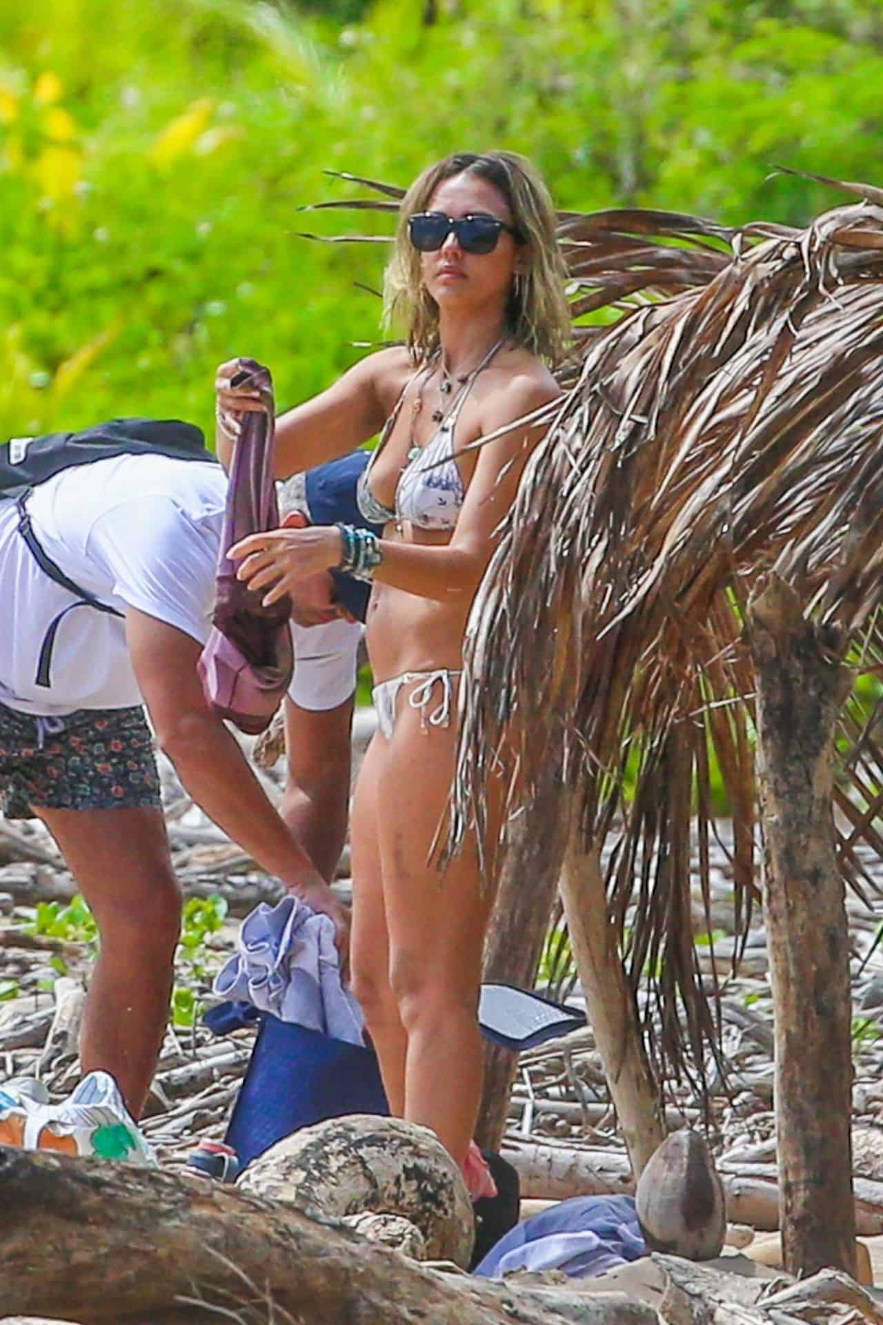 Jessica Alba Shows Off Her Figure in a Bikini Top at the Beach in Kauai