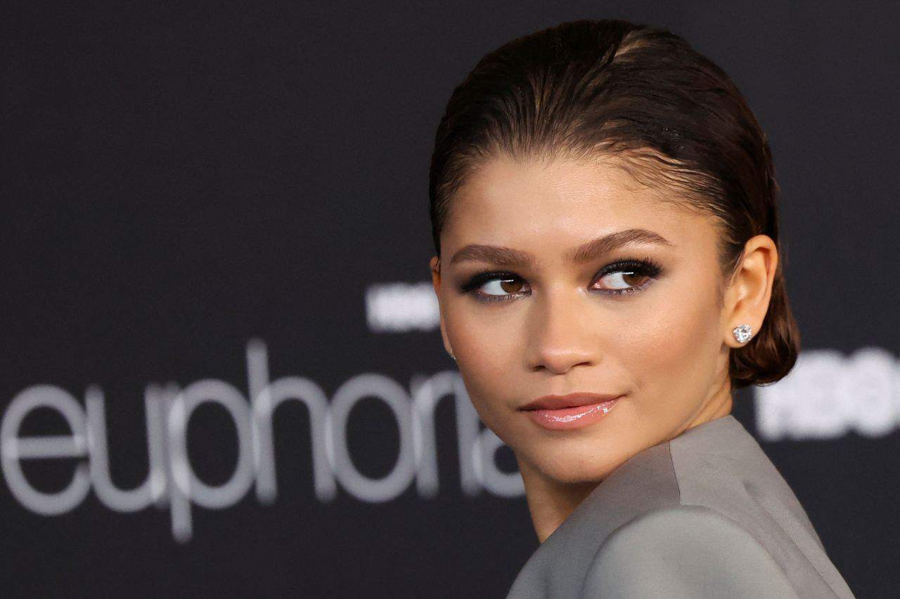 Zendaya Looked Stylish in a Gray Pantsuit at HBO Max "Euphoria" FYC Event in LA