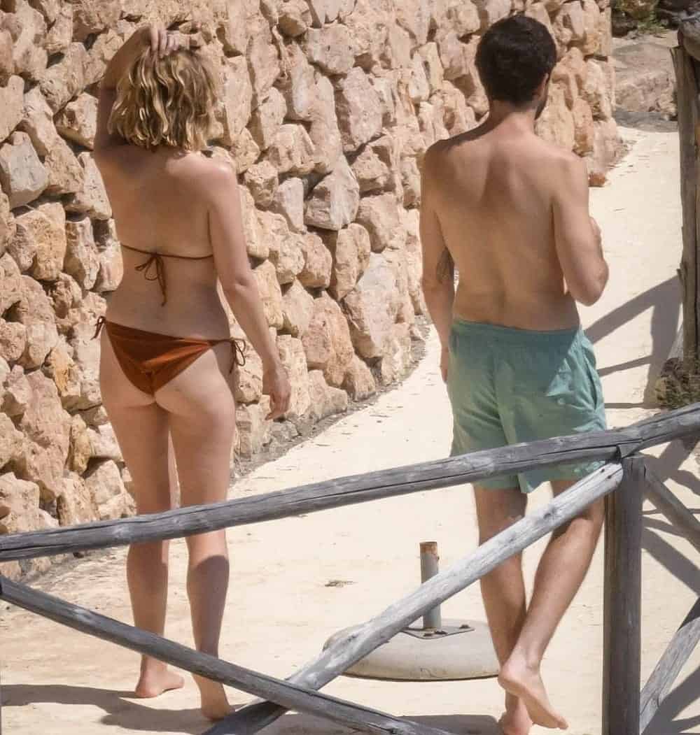 Elizabeth Olsen Flaunts her Incredible Body in a Brown Bikini in Italy