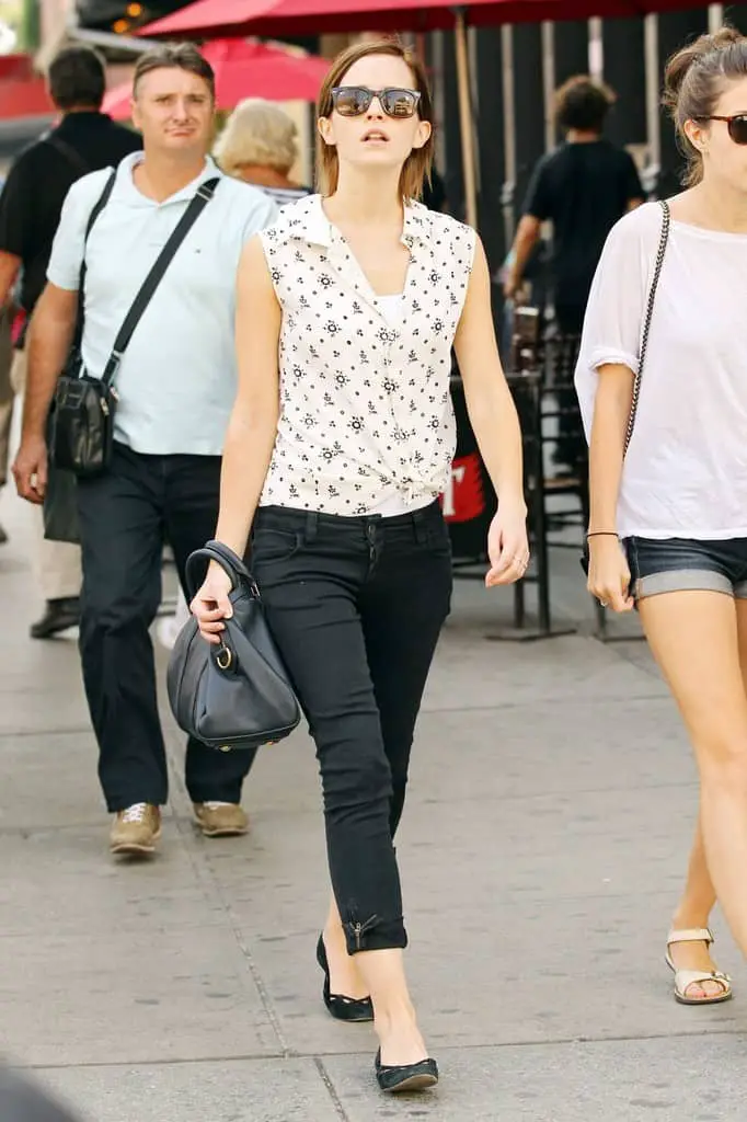 Emma Watson Enjoys Shopping for Jewelry from Street Vendors in NY