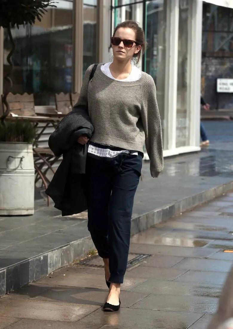 Emma Watson Rocked a Casual Chic Style as She Doing Errands in London