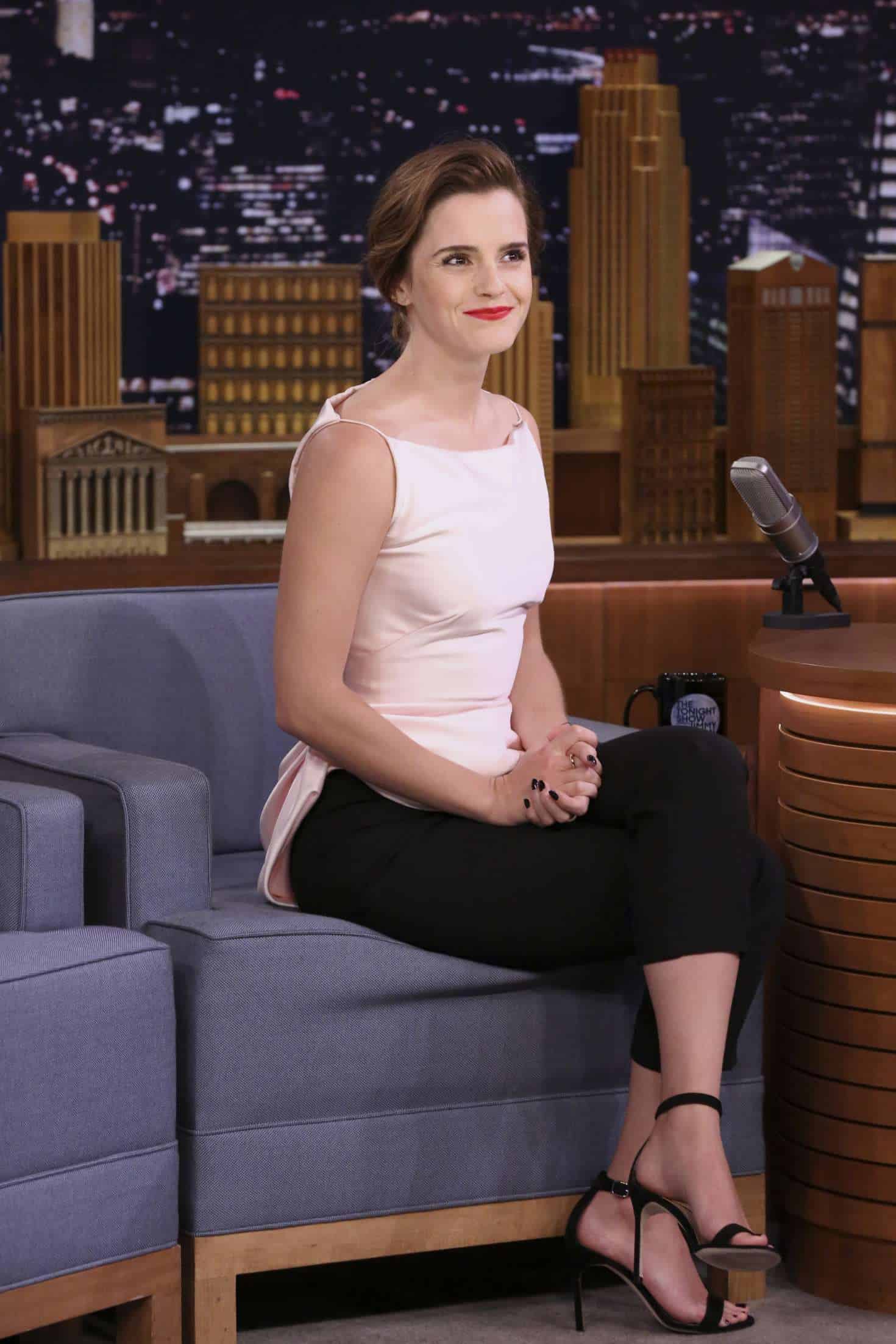 Emma Watson Talks About her Movie “Beauty and the Beast” with Jimmy Fallon