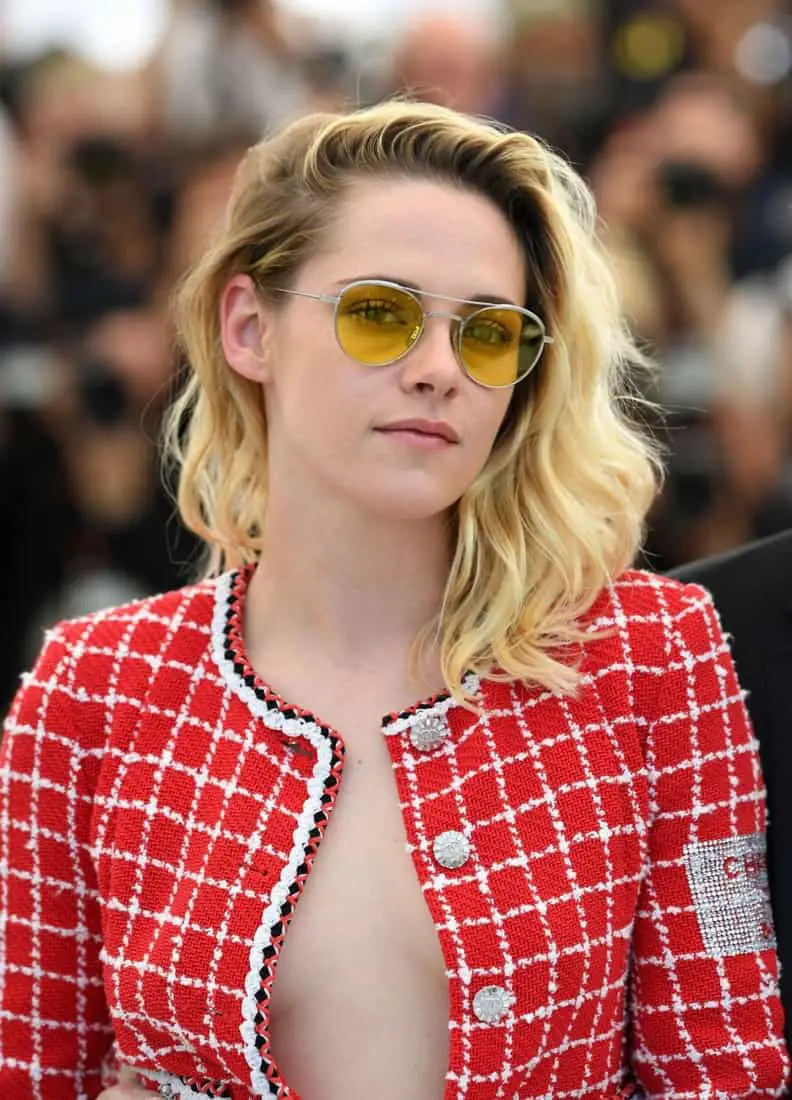 Kristen Stewart Stuns in Unbuttoned Chanel Blazer at Cannes Film Festival