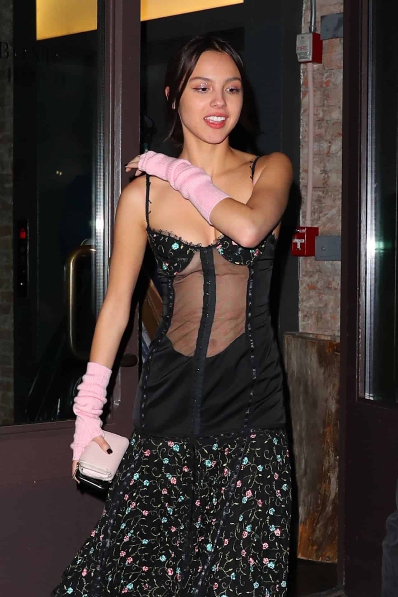Best Victoria Justice Puts On A Busty Display In A Racy Mesh Top At The Homecoming Weekend Super Bowl Bash