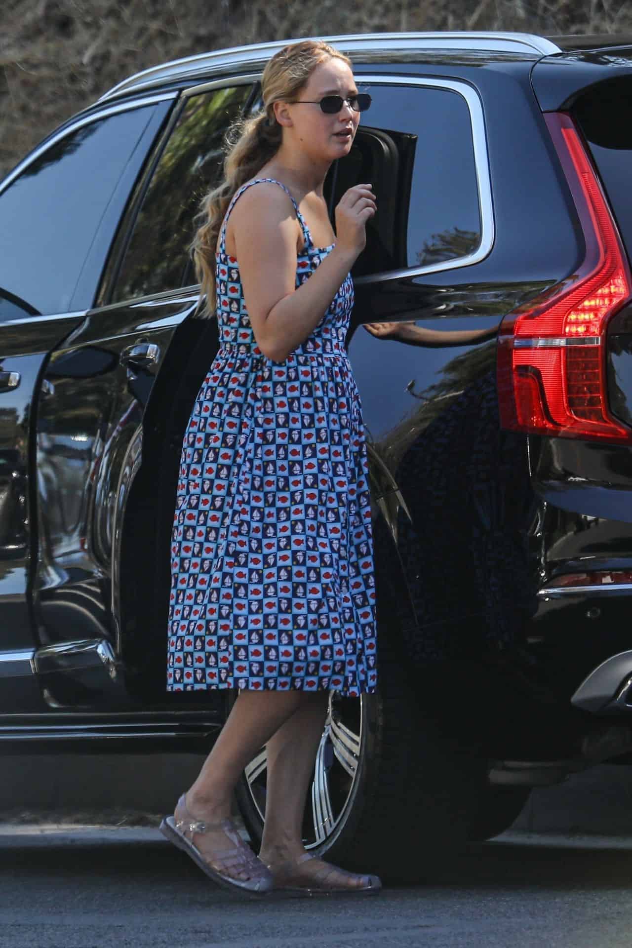 Jennifer Lawrence Wore a Blue Nautical Print Dress During House Hunting