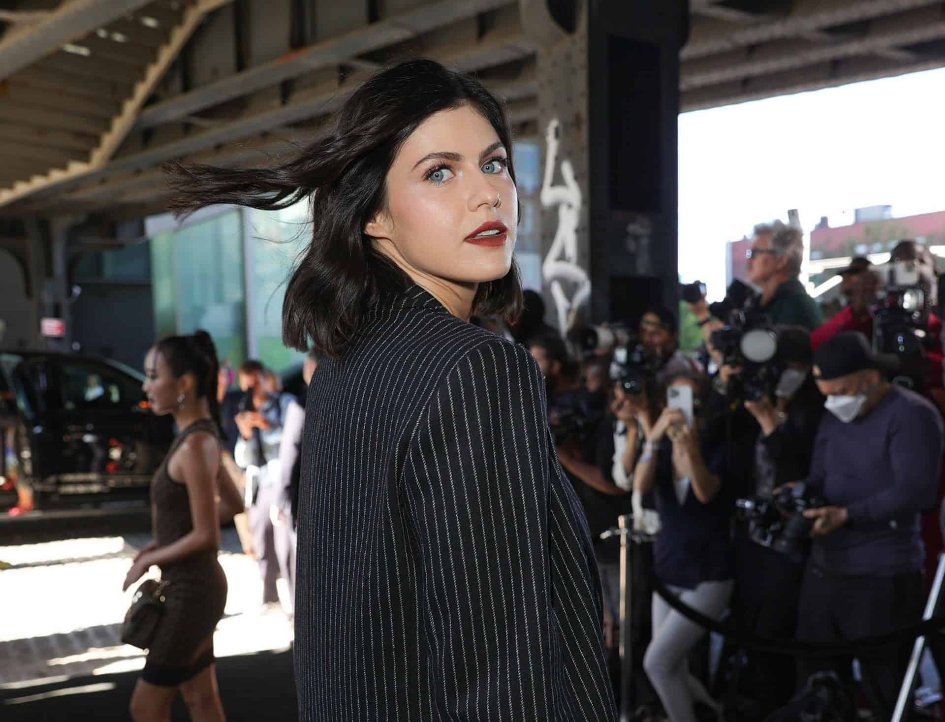 Alexandra Daddario Shows her Toned Belly at the Michael Kors Event at NYFW