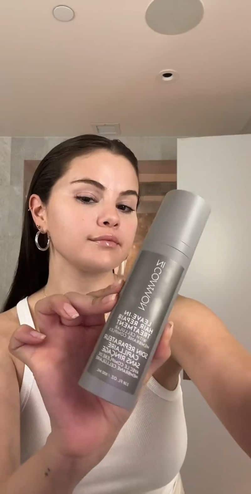 Selena Gomez Prepares for the Golden Globes with "Rare Beauty" Products