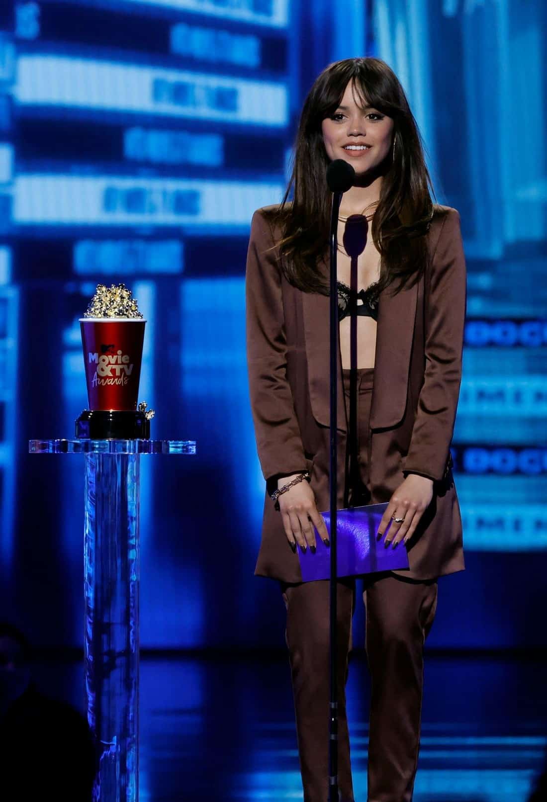 Jenna Ortega Rocks Brown Pantsuit and Black Lace Bra at MTV Awards