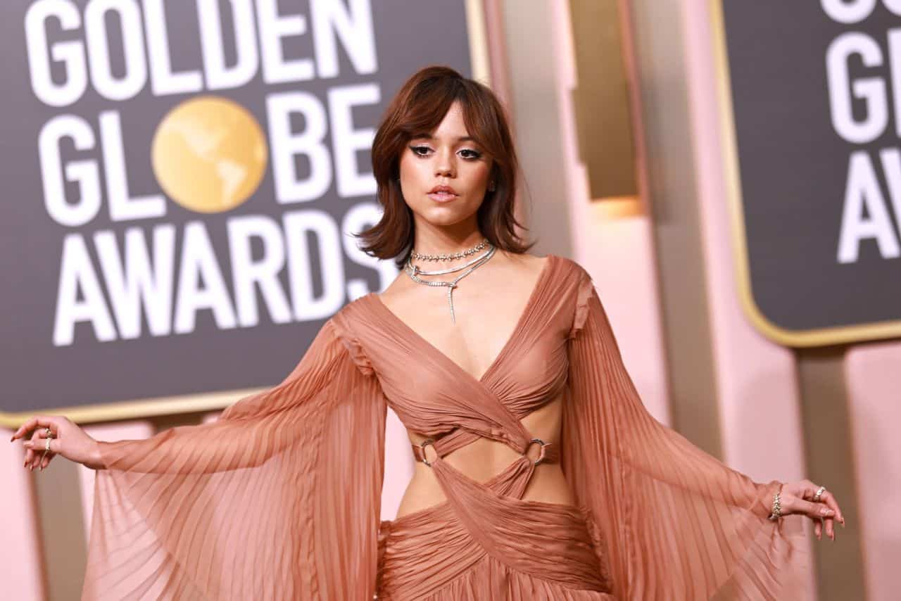 Jenna Ortega Wears Gucci on the Red Carpet at the 80th Golden Globe Awards
