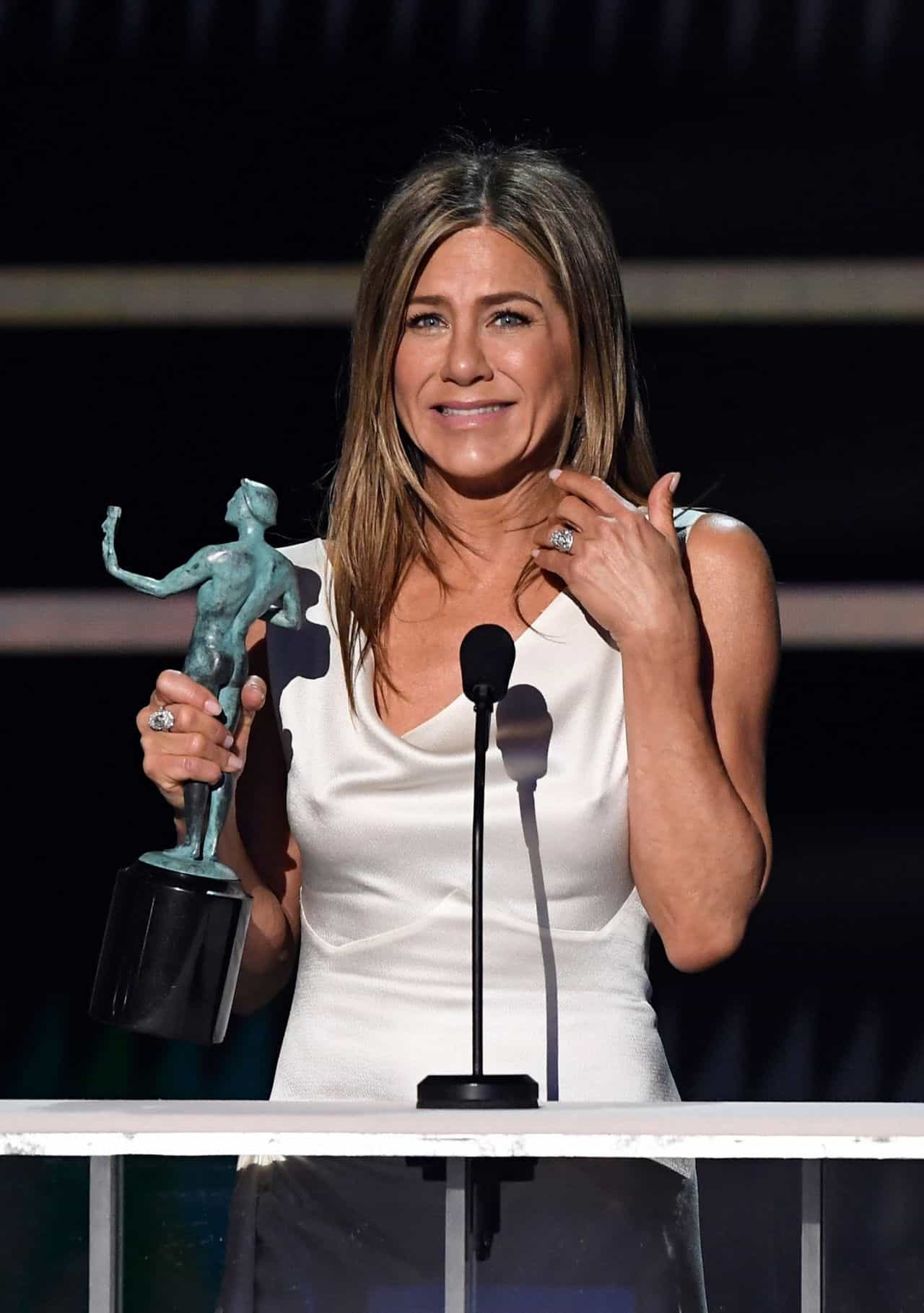 Jennifer Aniston Gleams in a White Dress at the 26th Annual SAG Awards