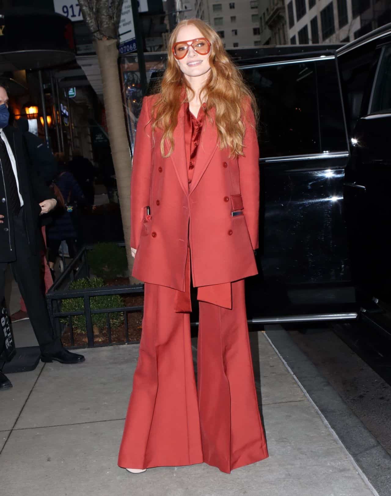 Jessica Chastain Rocks Red 70s-Style Suit at "George & Tammy" Screening in New York