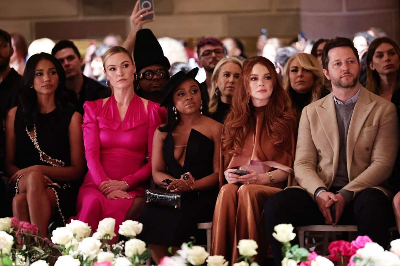 Lindsay Lohan Shines at 2023 NYFW in a Rust-Toned Outfit by Siriano