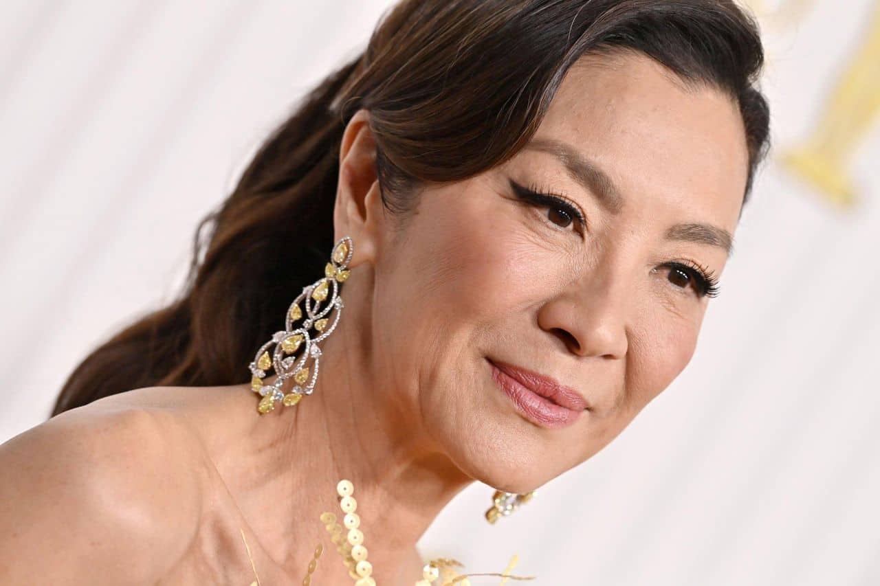 Michelle Yeoh Steals the Show in a Dramatic Dress at the 2023 SAG Awards
