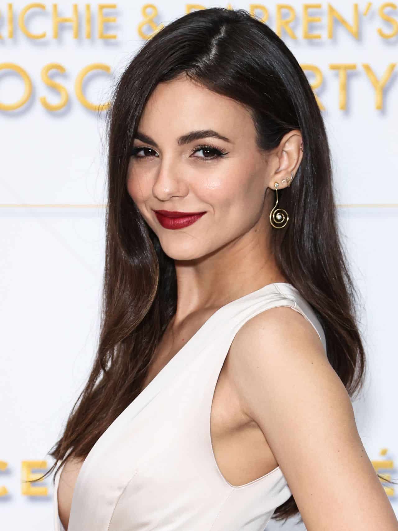Victoria Justice Turns Heads at Darren and Richie's Oscar Pre-Party