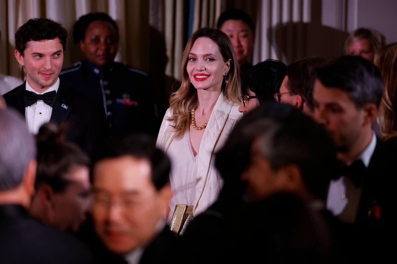 Angelina Jolie Steals the Show at the White House State Dinner