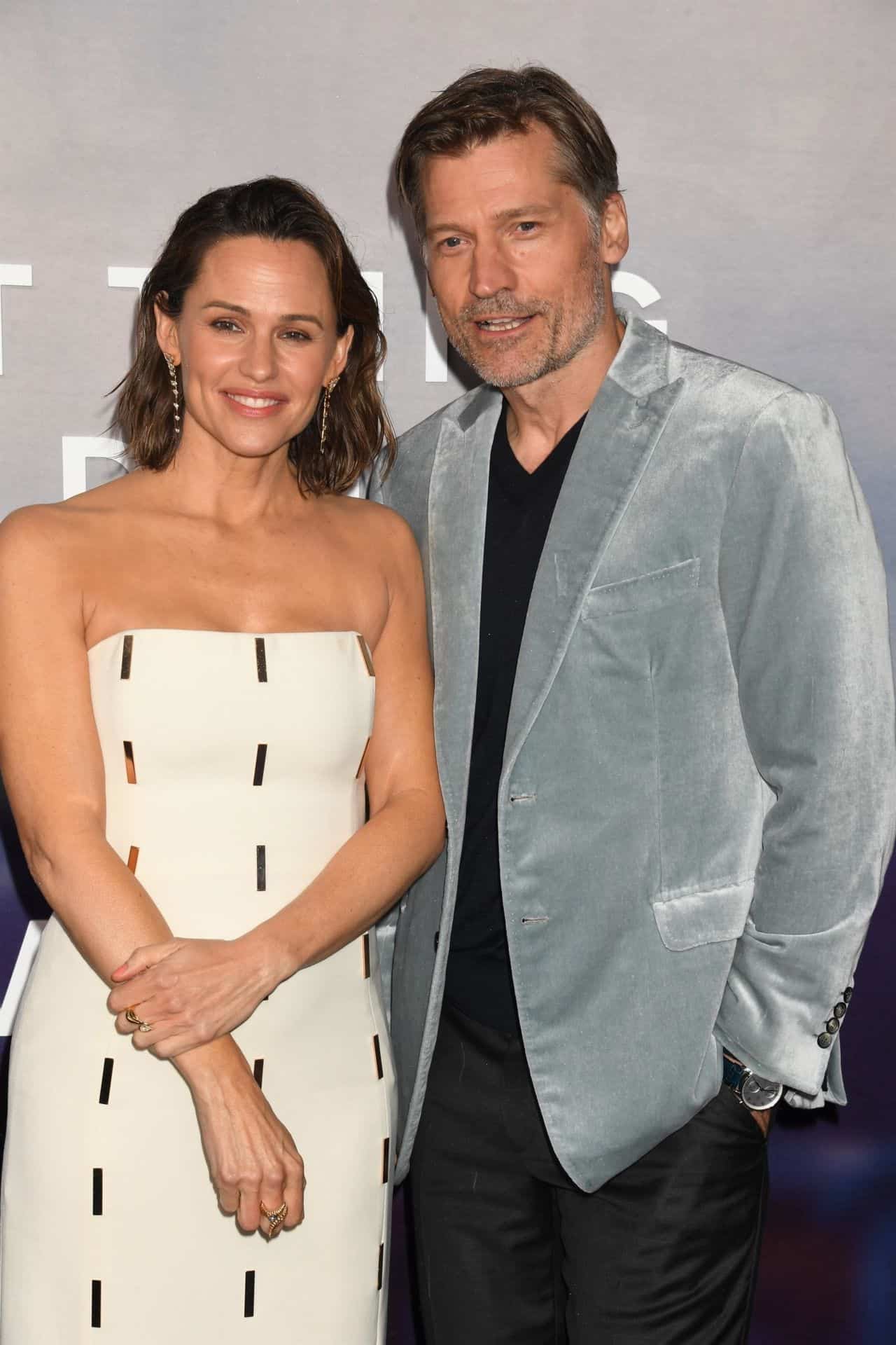 Jennifer Garner Shines at "The Last Thing He Told Me" Premiere