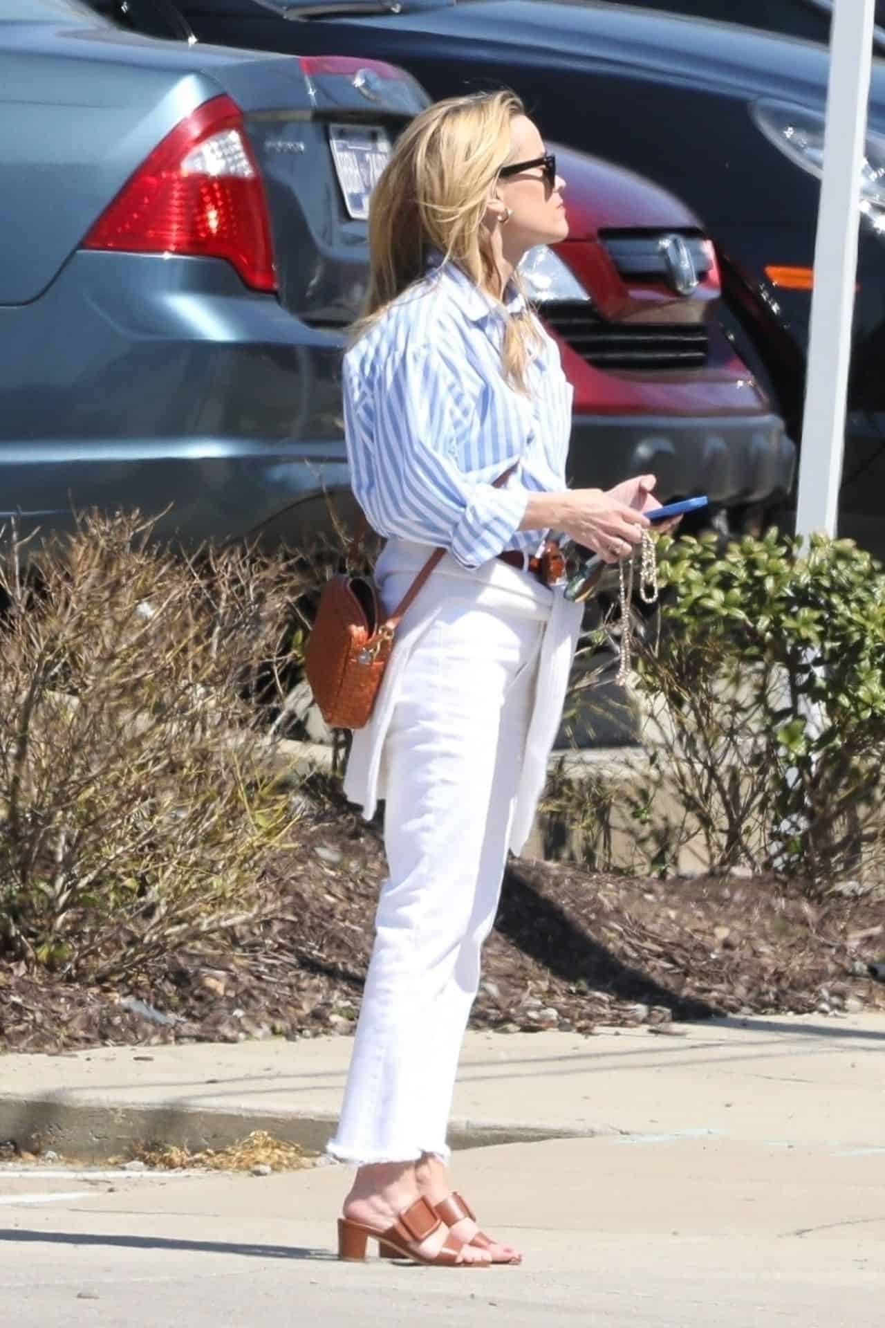 Reese Witherspoon Shows Her Fab Sense for Fashion in Nashville