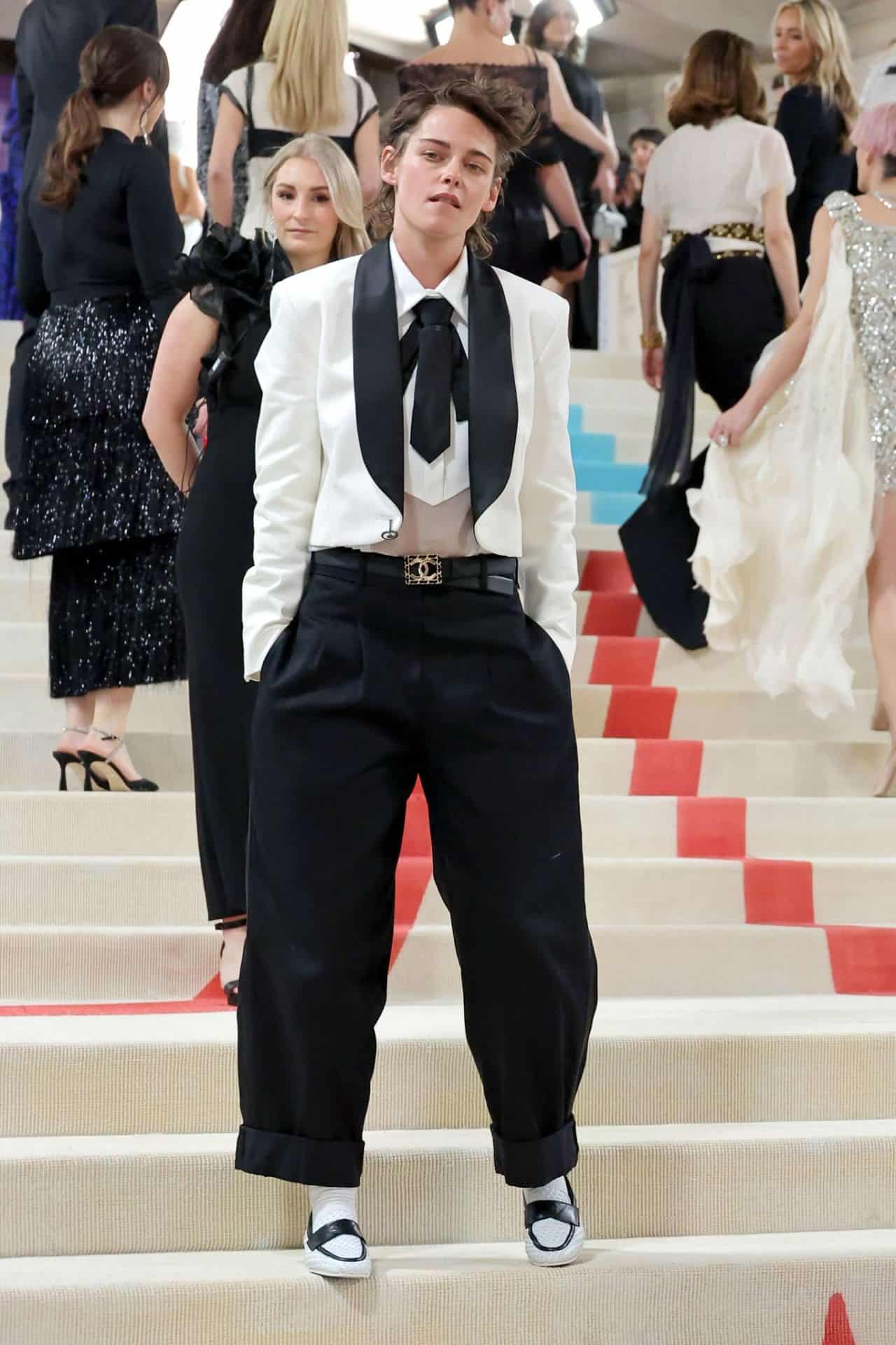Kristen Stewart Looks Chic at Met Gala Red Carpet 2023 in a Chanel Blazer