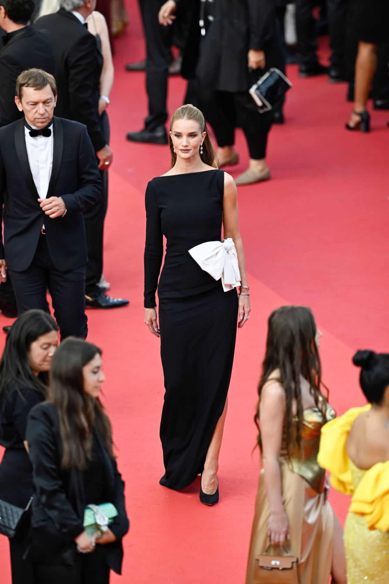 Rosie Huntington-Whiteley Brings Sleek Glamour to the Cannes Film Festival