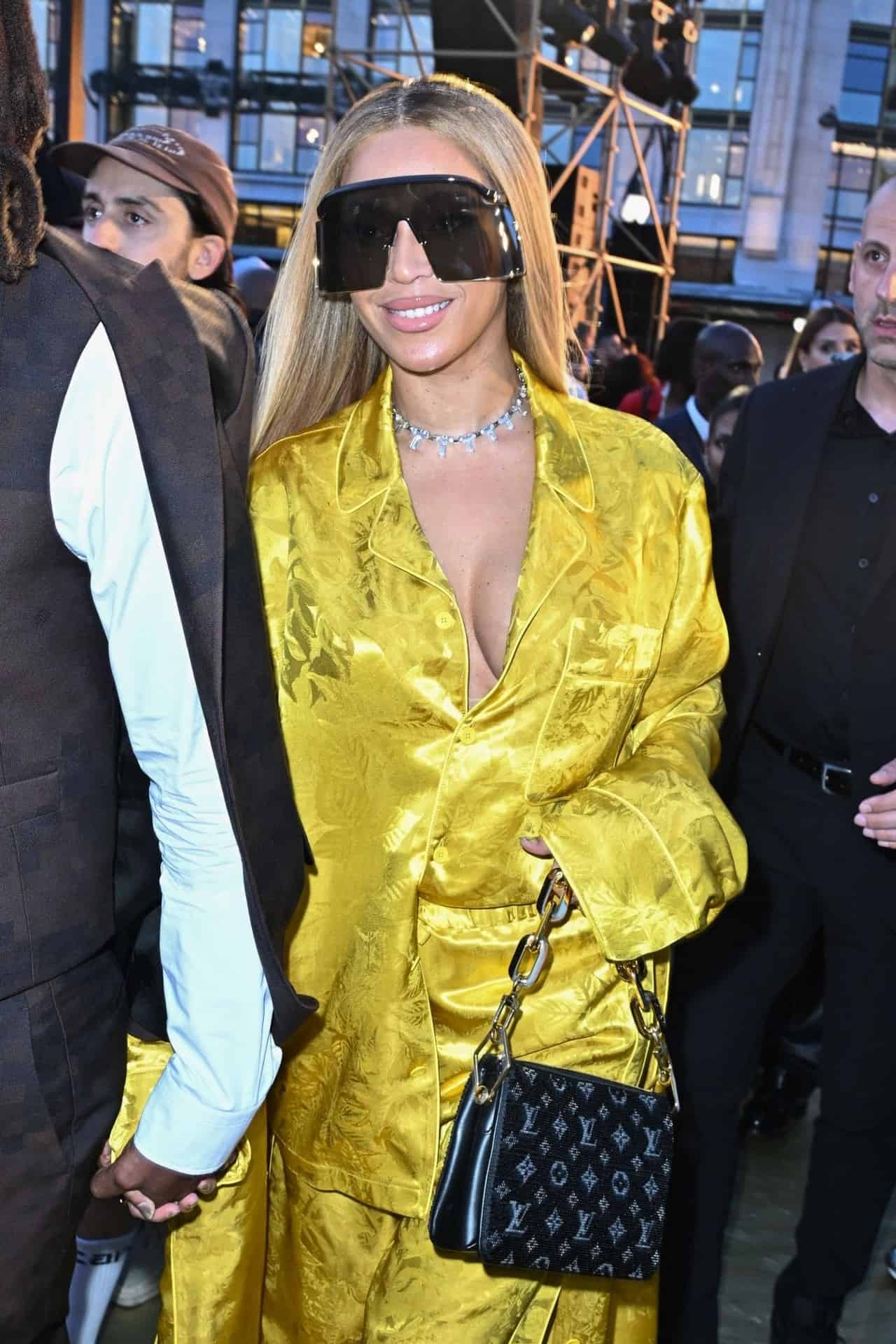 Beyonce Lights Up Louis Vuitton Men’s Spring 2024 Fashion Show