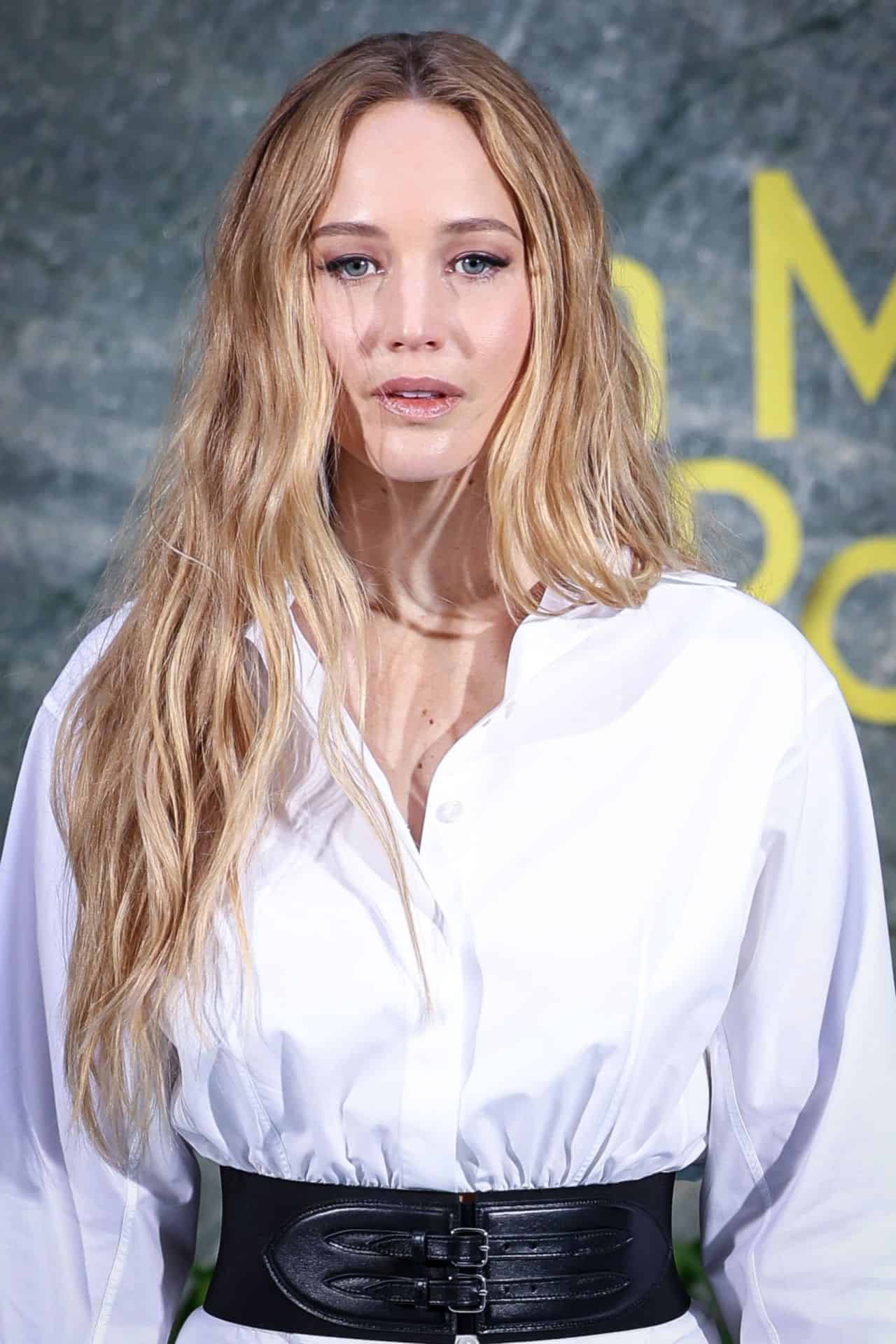 Jennifer Lawrence in White Mini Shirtdress at Madrid Photocall