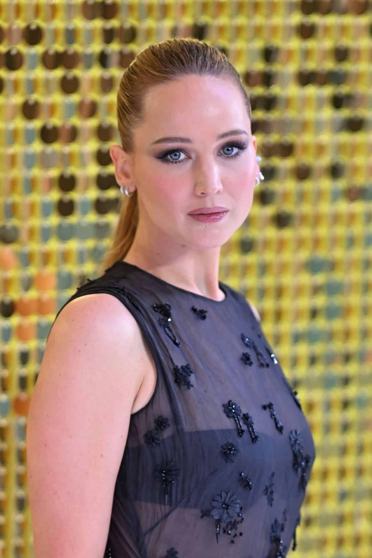 Jennifer Lawrence Wears Dior at "No Hard Feelings" Premiere in London