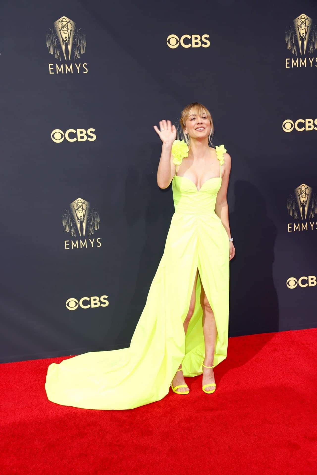 Kaley Cuoco Lit Up the Primetime Emmy Awards with Her Radiant Dress