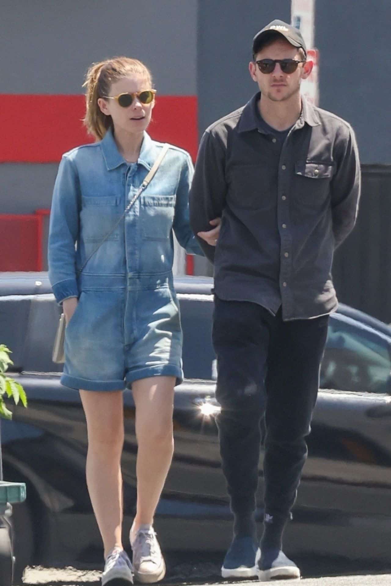 Kate Mara and Jamie Bell Bring Romance to Los Feliz Neighborhood