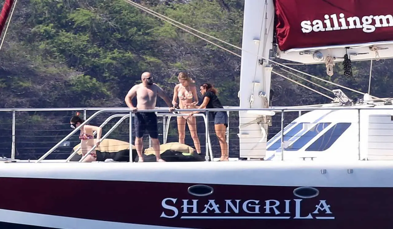 Taylor Swift in a Striped Vibrant Bikini Makes a Splash in Maui