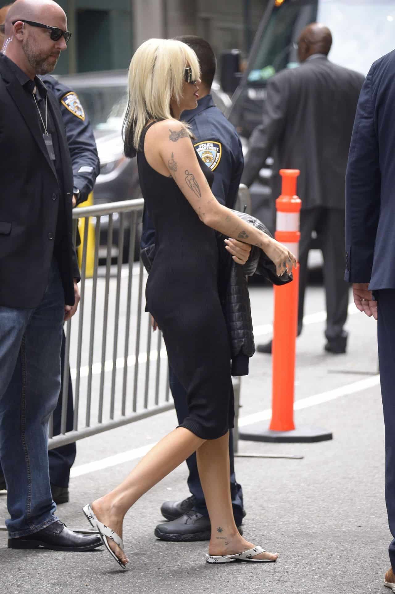 Miley Cyrus Turns Heads in a Black Dress at NBCUniversal Event