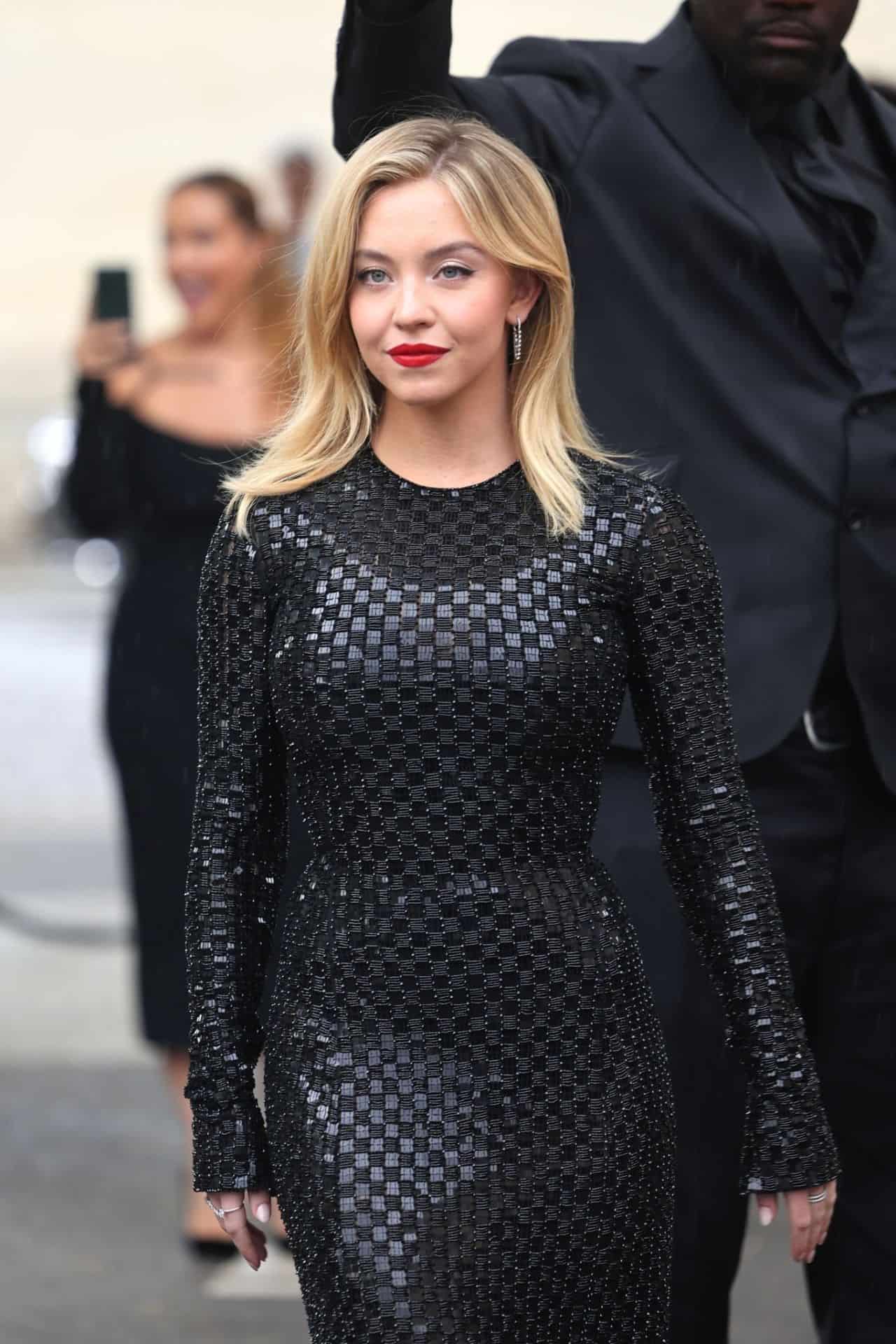 Sydney Sweeney Brings Classic Glamour at Armani Privé Couture Fall 2023 Show