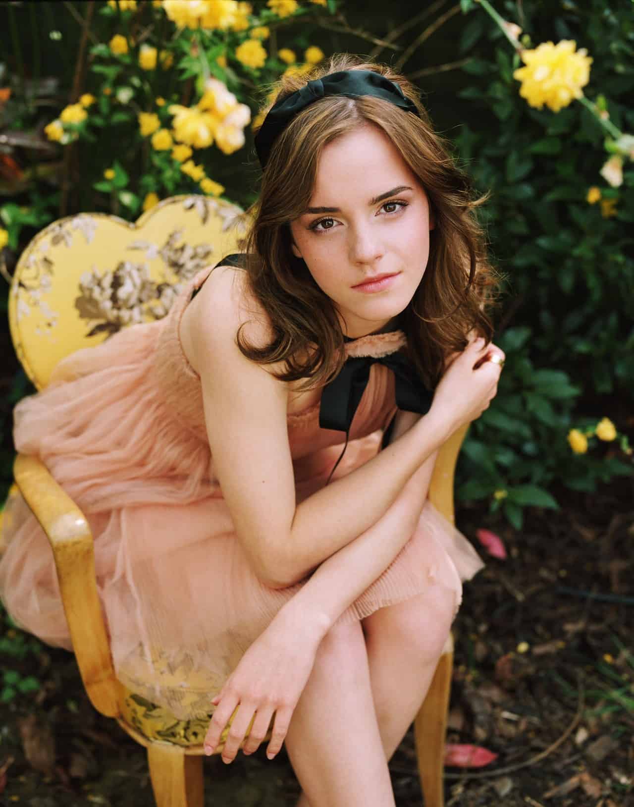Emma Watson's Natural Beauty Is on Full Display in Bravo Magazine Spread