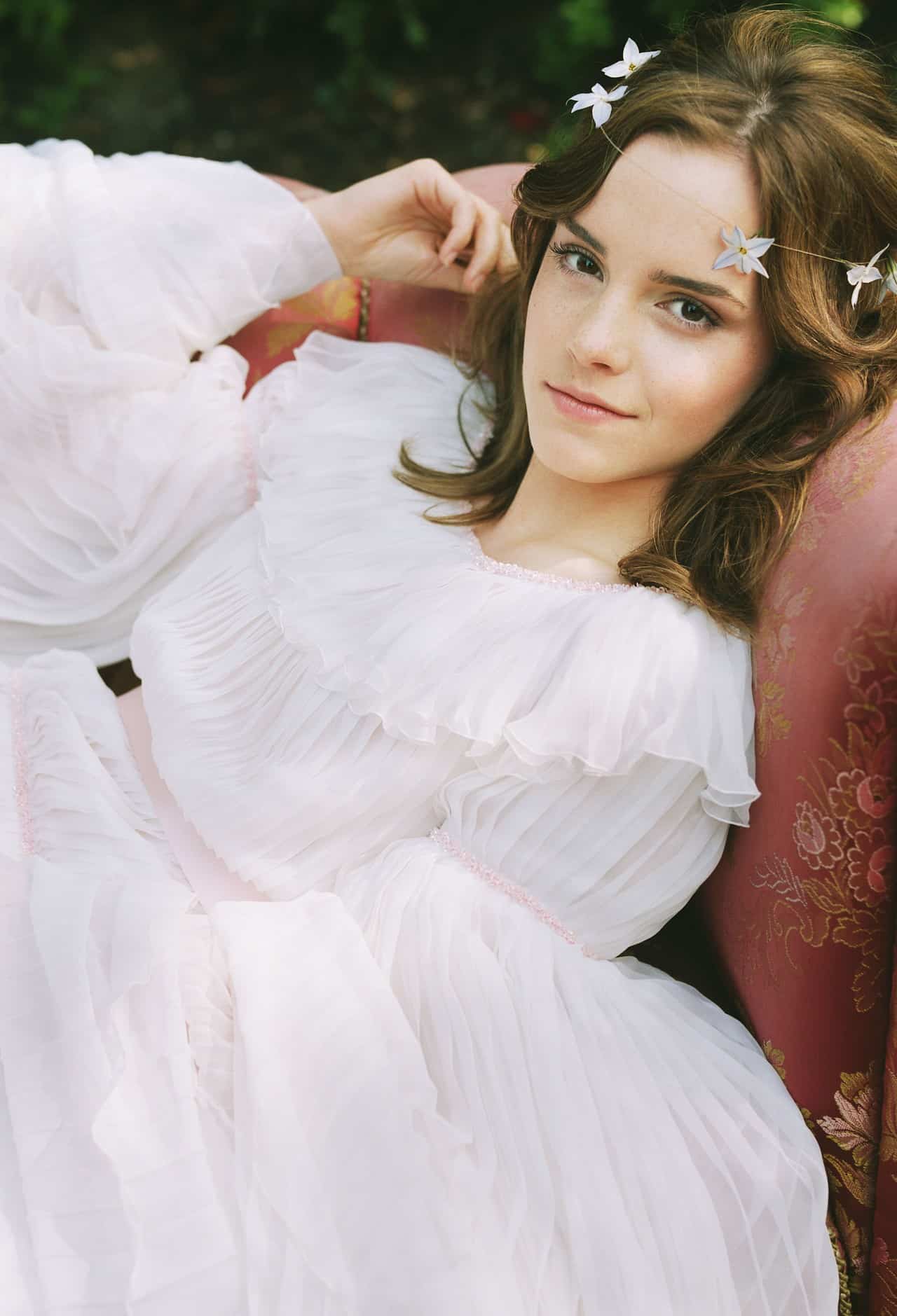 Emma Watson's Natural Beauty Is on Full Display in Bravo Magazine Spread