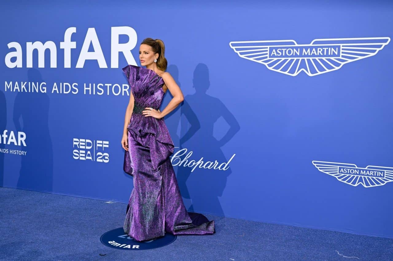 Kate Beckinsale Turns Heads in Sparkling Purple Gown at amFAR Cannes Gala