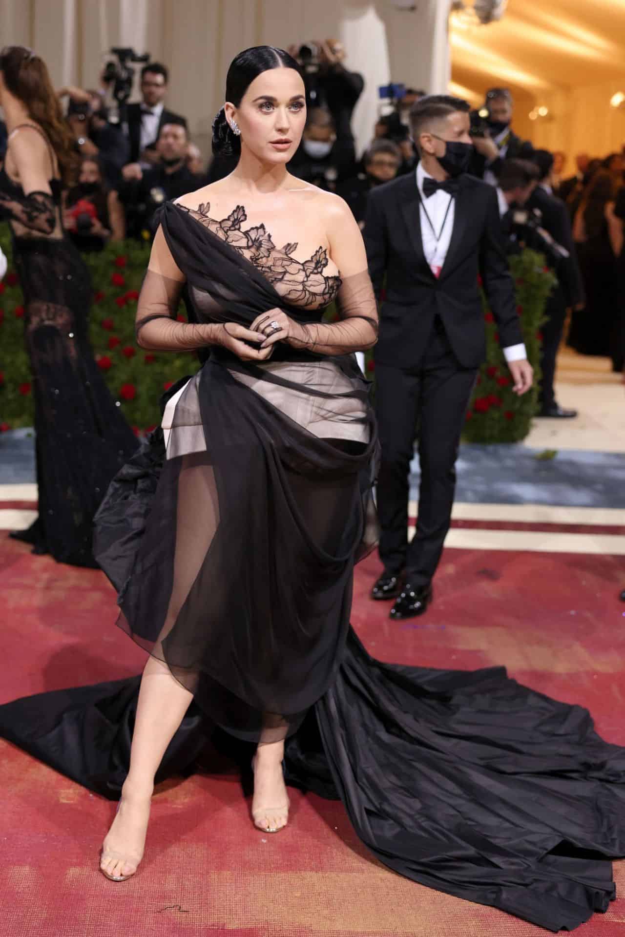 Katy Perry Channels Old Hollywood Glamour at Met Gala